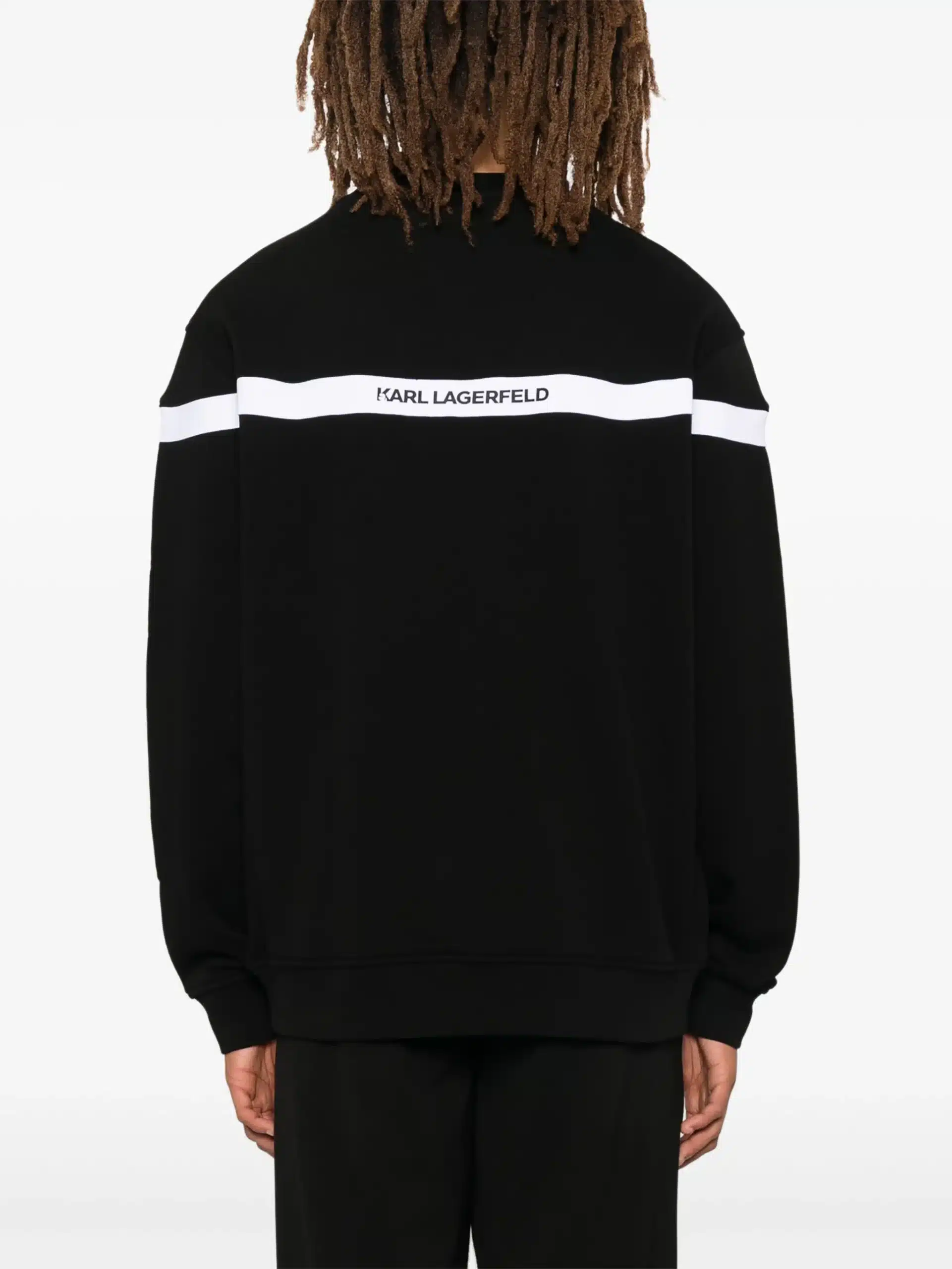 25374816_55704340_2048