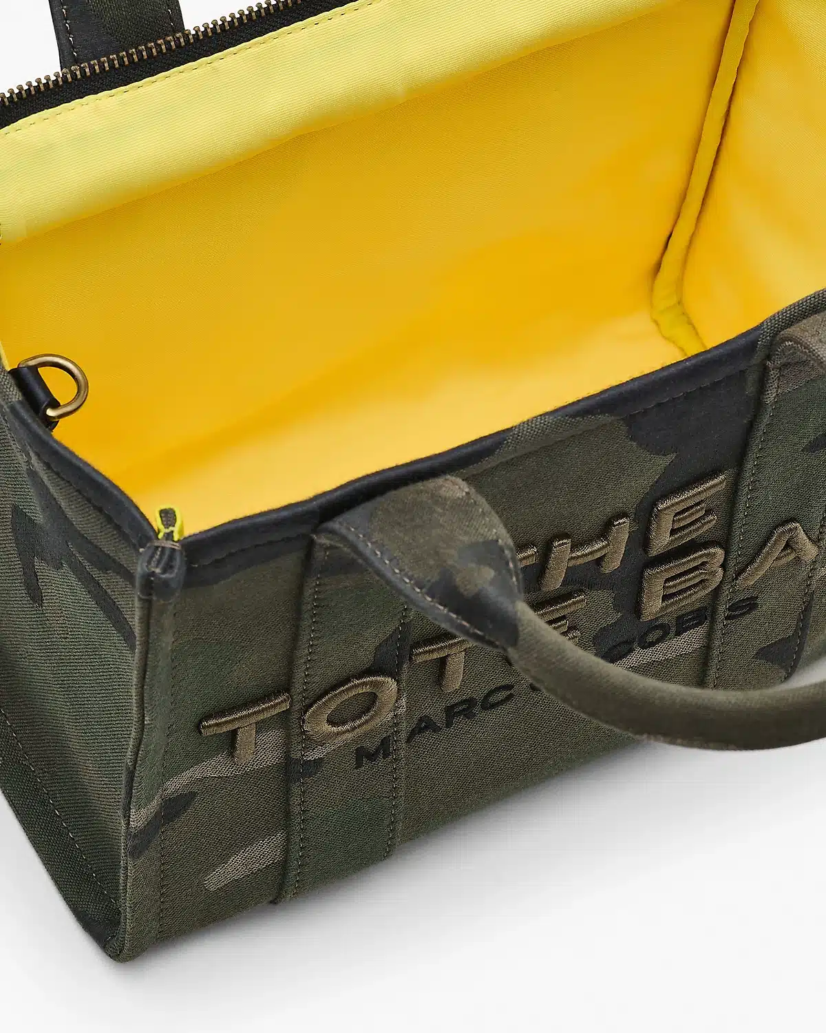 MJI_2S4HTT003H03_304_F8F8F8_4-5_ALT5